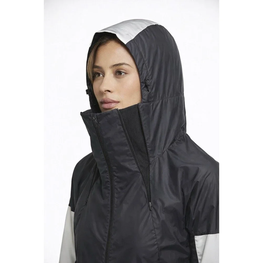Nike Run Division Flash‎ Jacket Women M Black  Zip Reflective CU3383-010